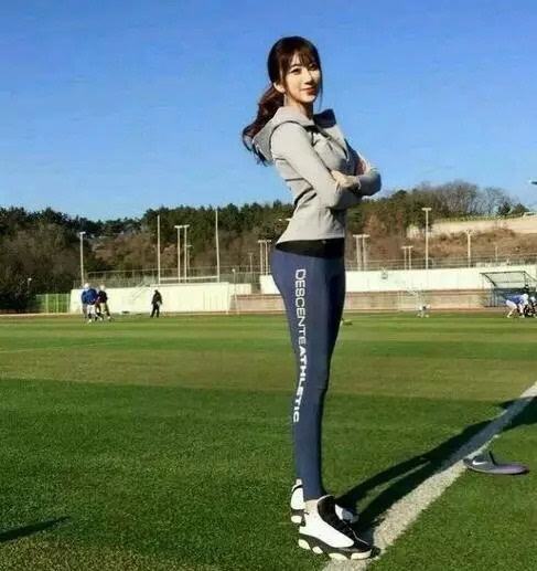 愤怒的小鸟炸僵尸