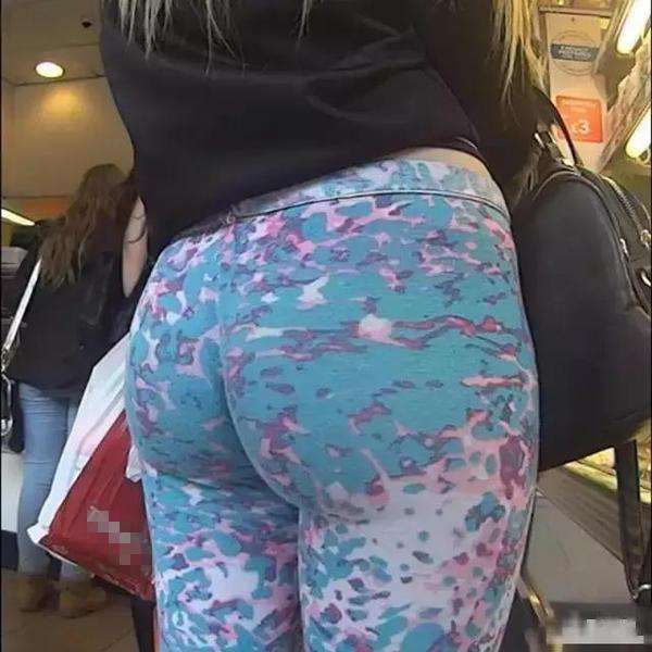 色蜜桃久久夜色精品国产截图